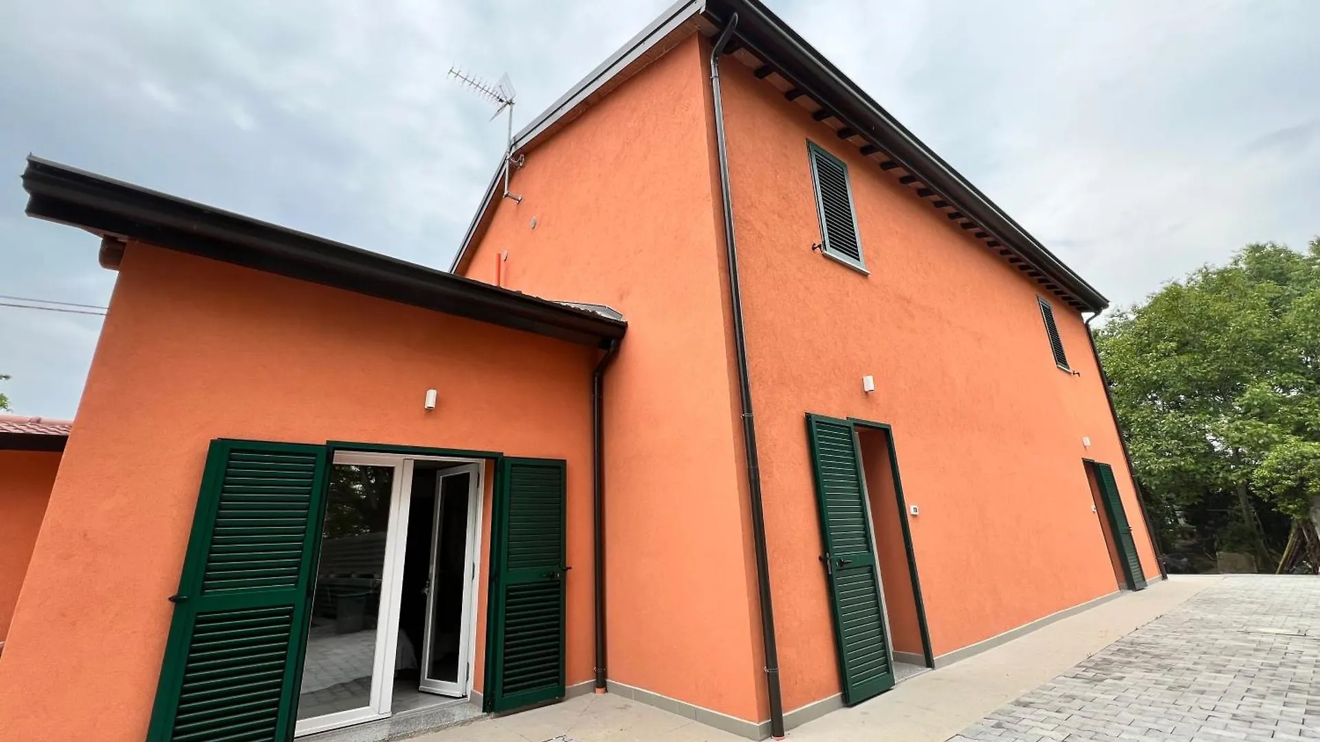Guesthouse La Casa Di Giada Uscita Autostrada Di Imola 0*,  Italia